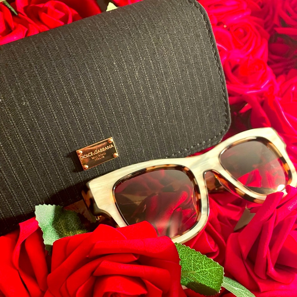 DOLCE & GABBANA YELLOW HAVANA SUNGLASSES
